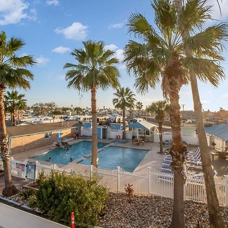 Tropic Island Resort Port Aransas Exteriör bild