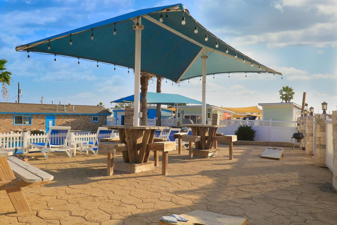 Tropic Island Resort Port Aransas Exteriör bild